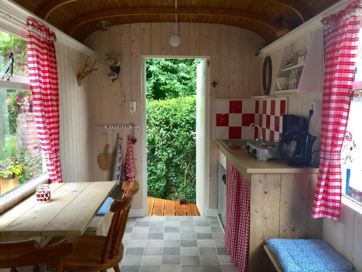 De Akker, Unieke Overnachting In Pipowagens! Ommeren Exterior foto